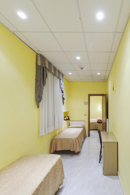 Hotel Oriente Rome Bilik gambar