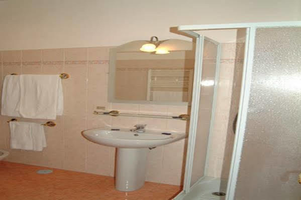 Hotel Oriente Rome Luaran gambar
