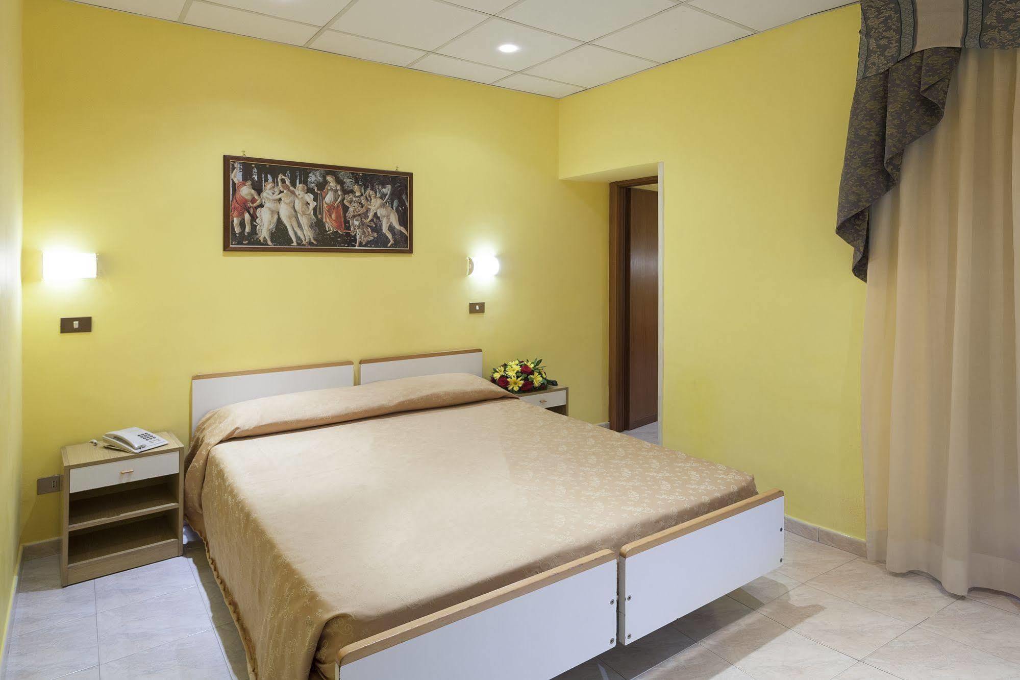 Hotel Oriente Rome Luaran gambar